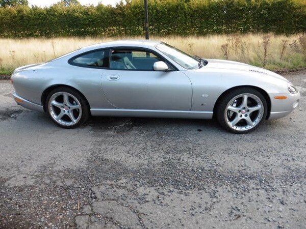 Used Jaguar XKR 2005 for sale - 57865005: Photo 4