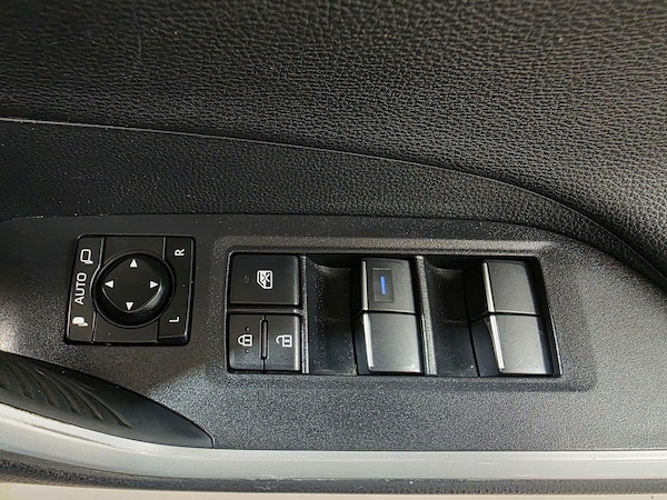 Used Toyota RAV4 2021 for sale - 75520544: Photo 17
