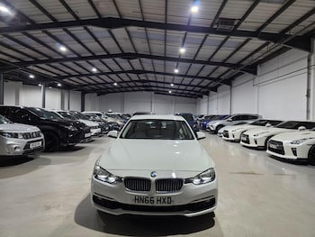 Used BMW 3 Series 2016 for sale - 76214202: Photo