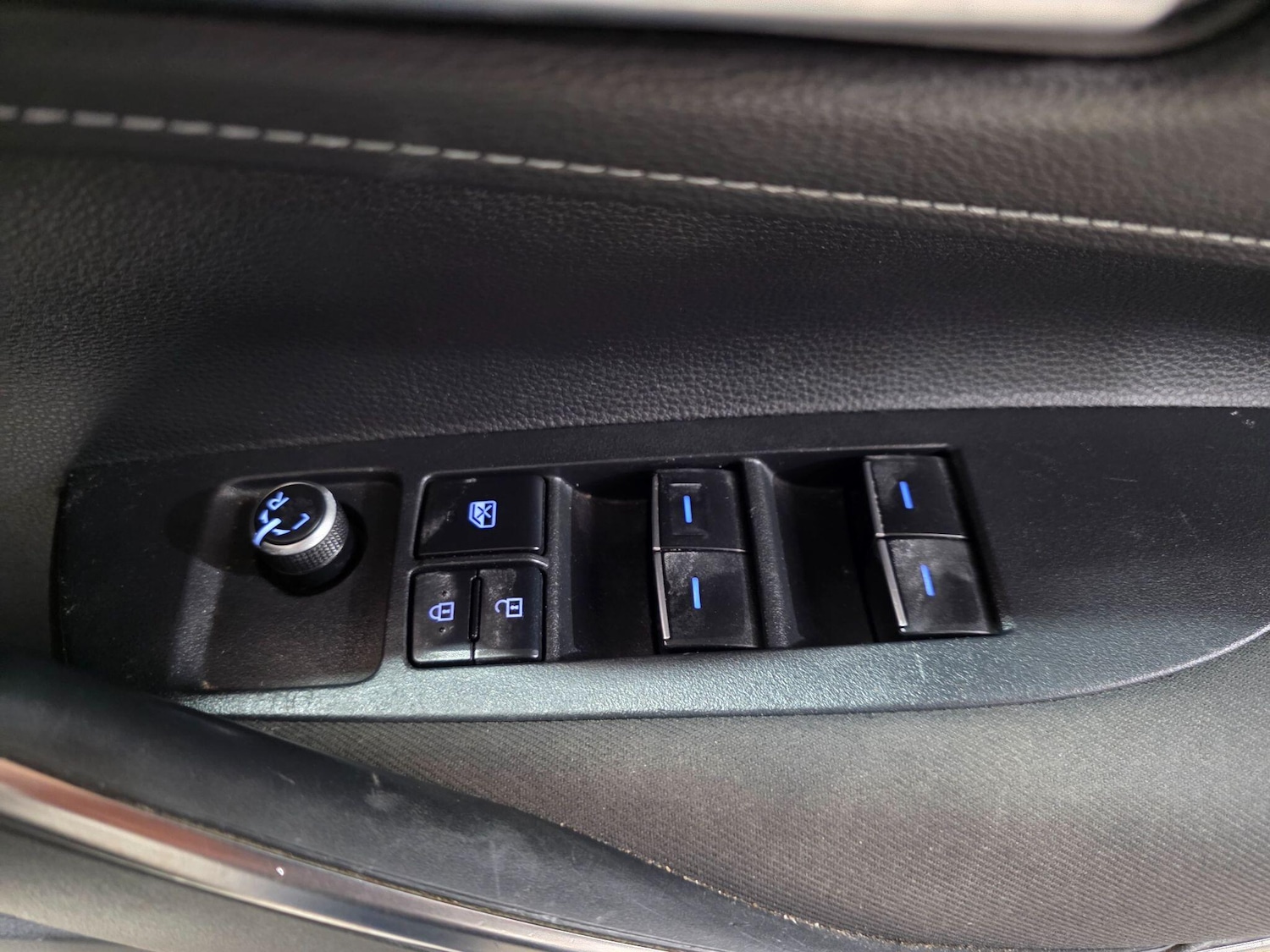 Used Toyota Corolla 2019 for sale - 76613382: Photo 12