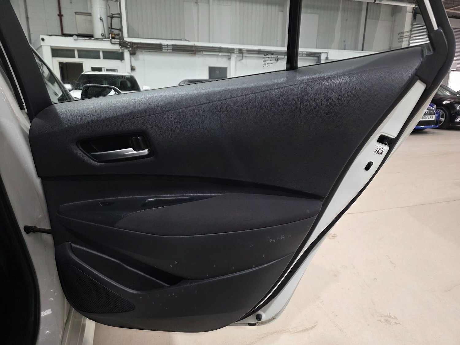 Used Toyota Corolla 2019 for sale - 76613382: Photo 18