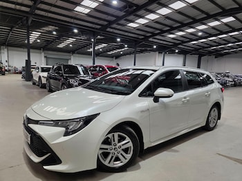 2019 (19) - 1.8 VVT-h Icon Tech Touring Sports CVT Euro 6 (s/s) 5dr