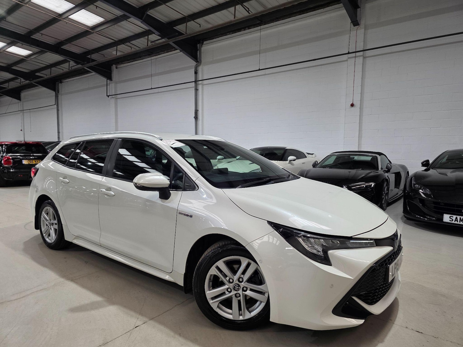 Used Toyota Corolla 2019 for sale - 76613382: Photo 3