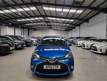 Used Toyota Yaris 2015 for sale - 75707225: Photo