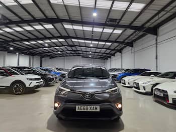 Used Toyota RAV4 2018 for sale - 79793939: Photo