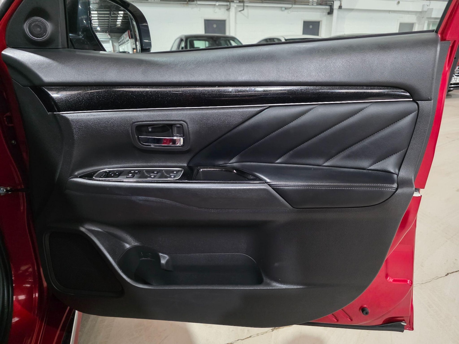 Used Mitsubishi Outlander for sale - 76994587: Photo 11