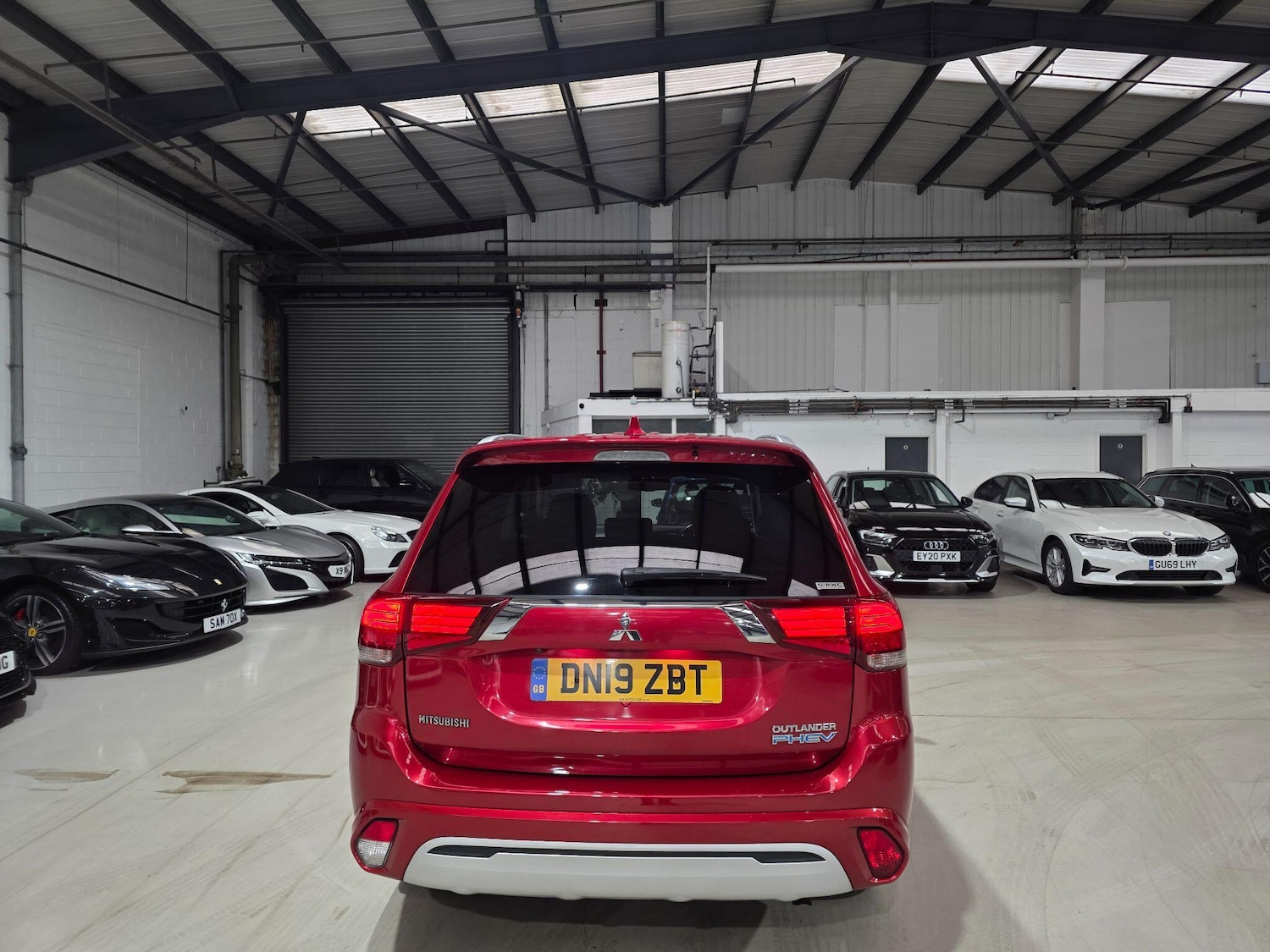 Used Mitsubishi Outlander for sale - 76994587: Photo 4