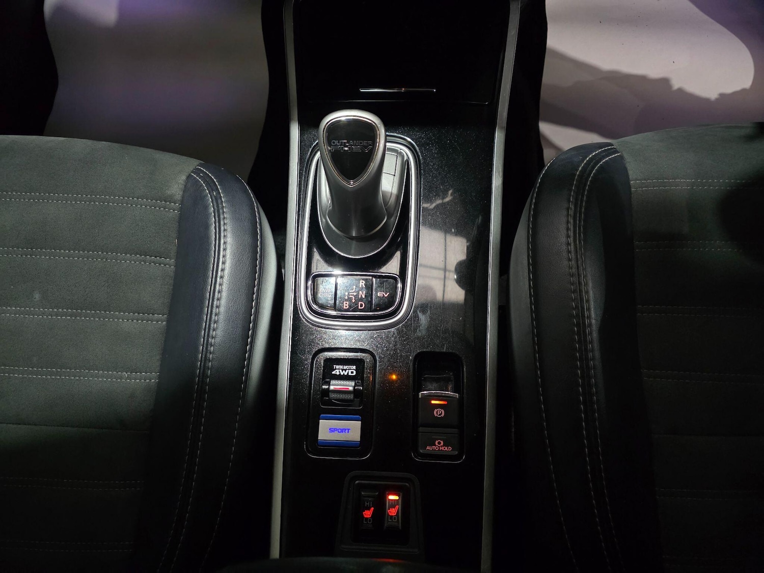 Used Mitsubishi Outlander for sale - 76994587: Photo 9