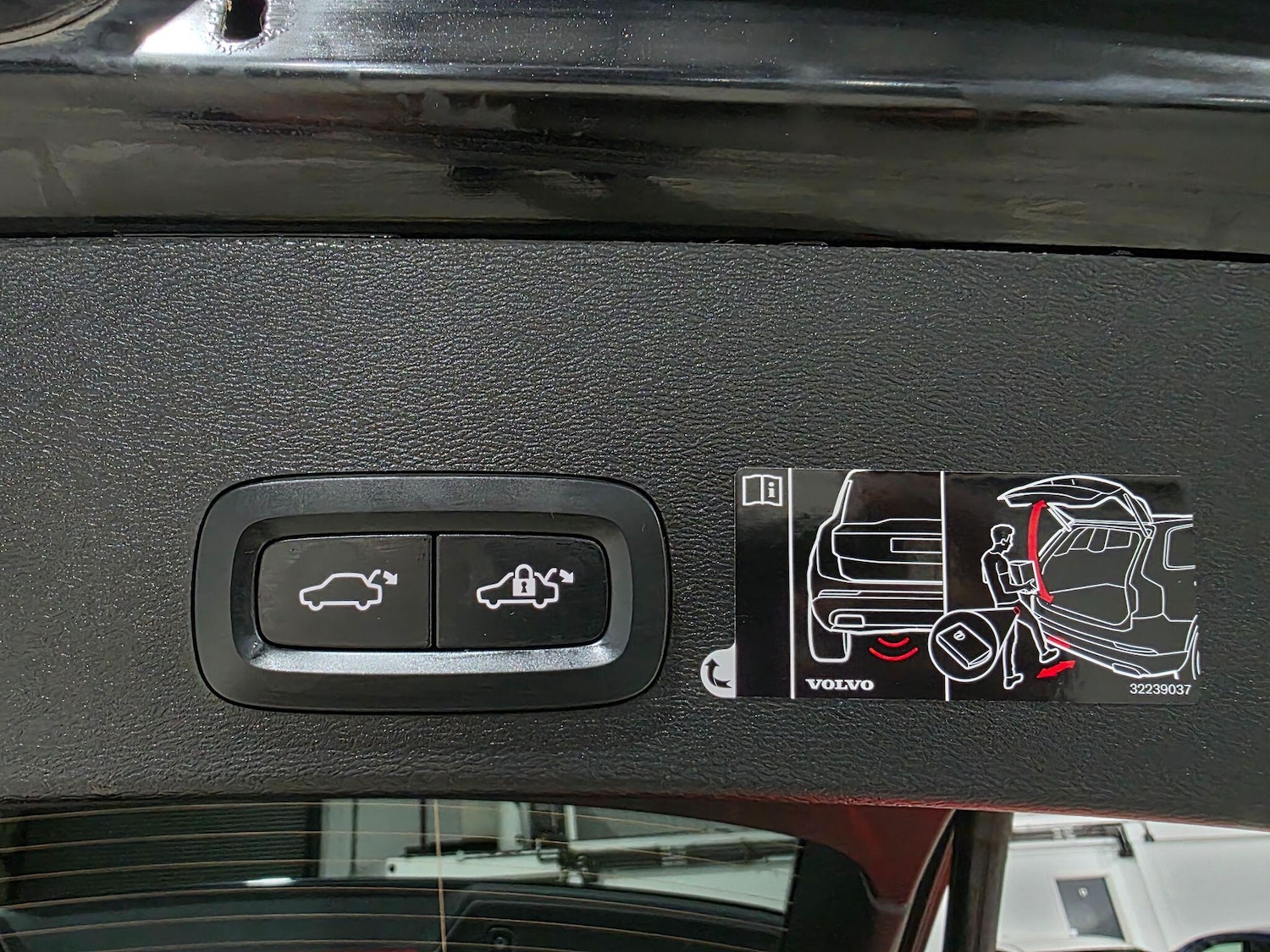 Used Volvo XC40 2022 for sale - 76657567: Photo 16