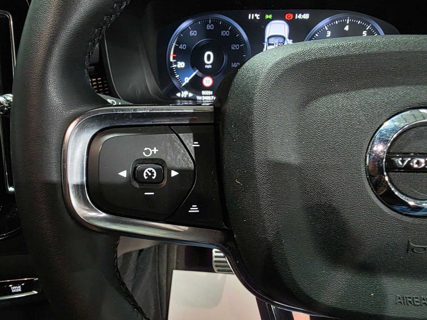 Used Volvo XC40 2022 for sale - 76657567: Photo 22