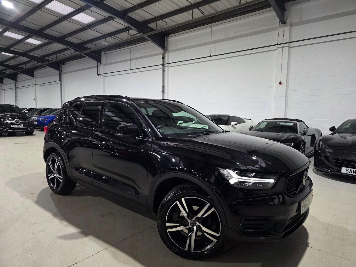 Used Volvo XC40 2022 for sale - 76657567: Photo 3