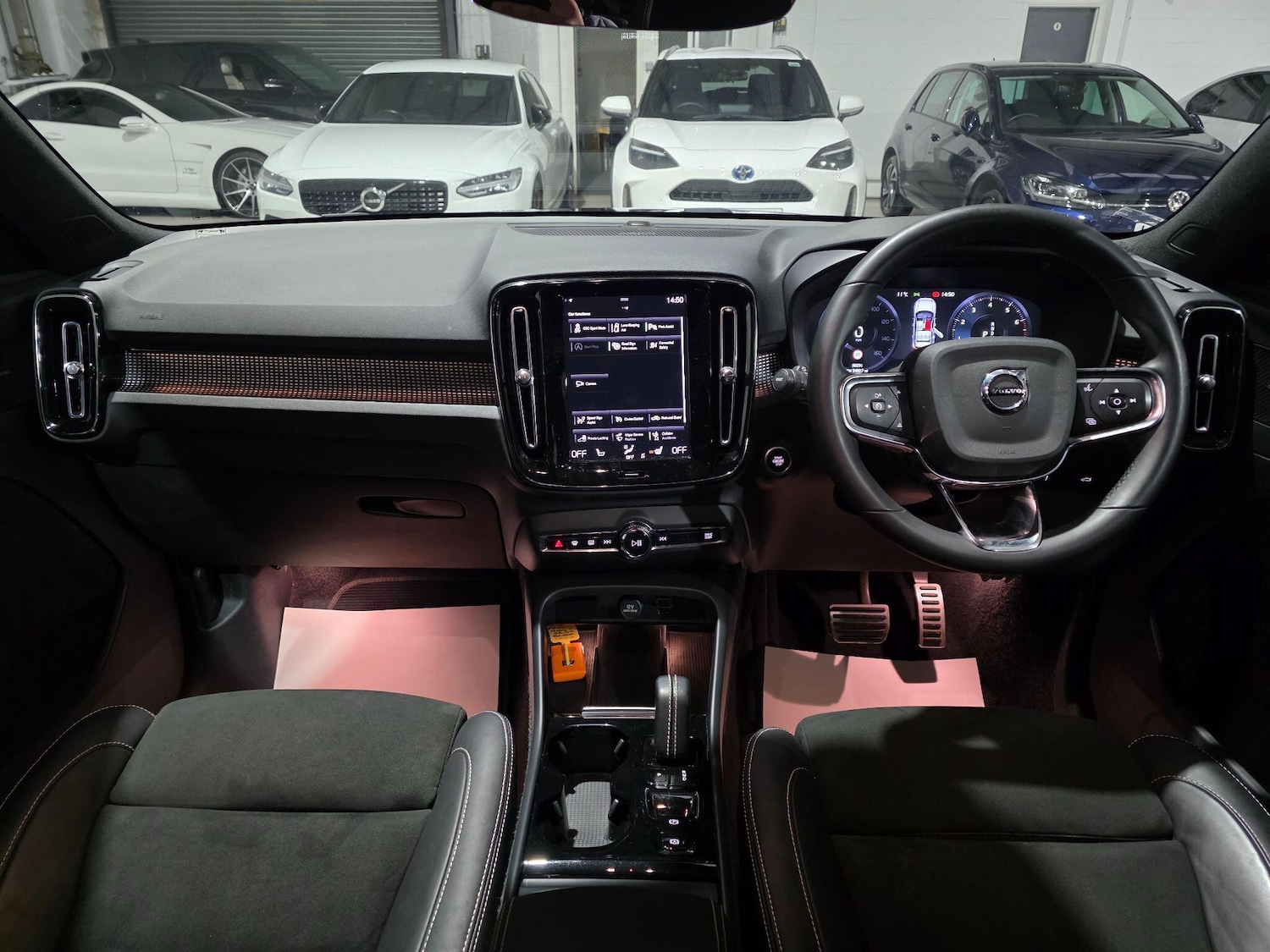 Used Volvo XC40 2022 for sale - 76657567: Photo 5