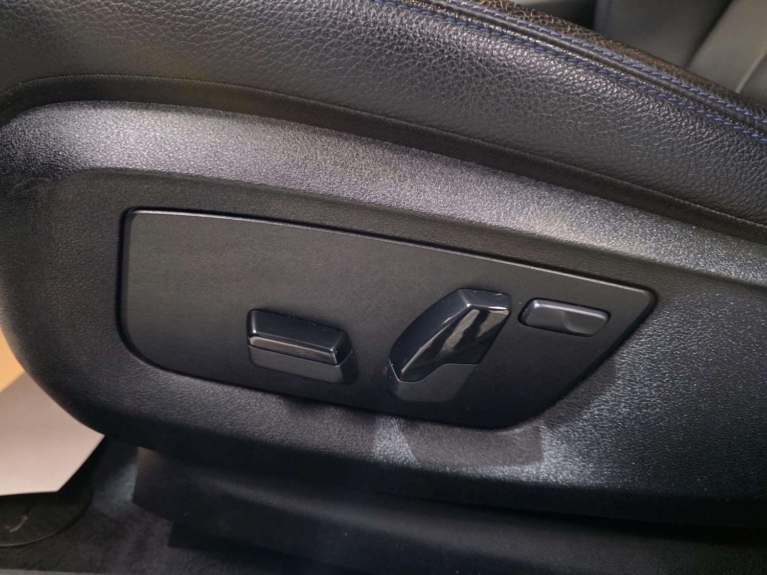 Used BMW 5 Series 2018 for sale - 76498610: Photo 14