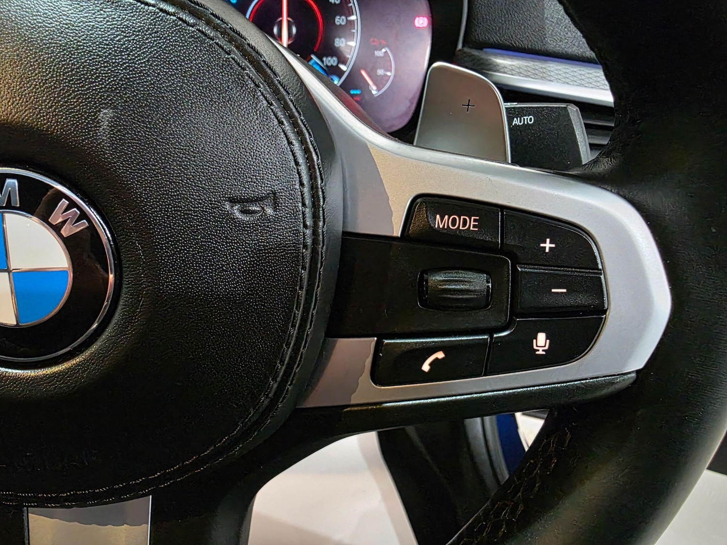 Used BMW 5 Series 2018 for sale - 76498610: Photo 20