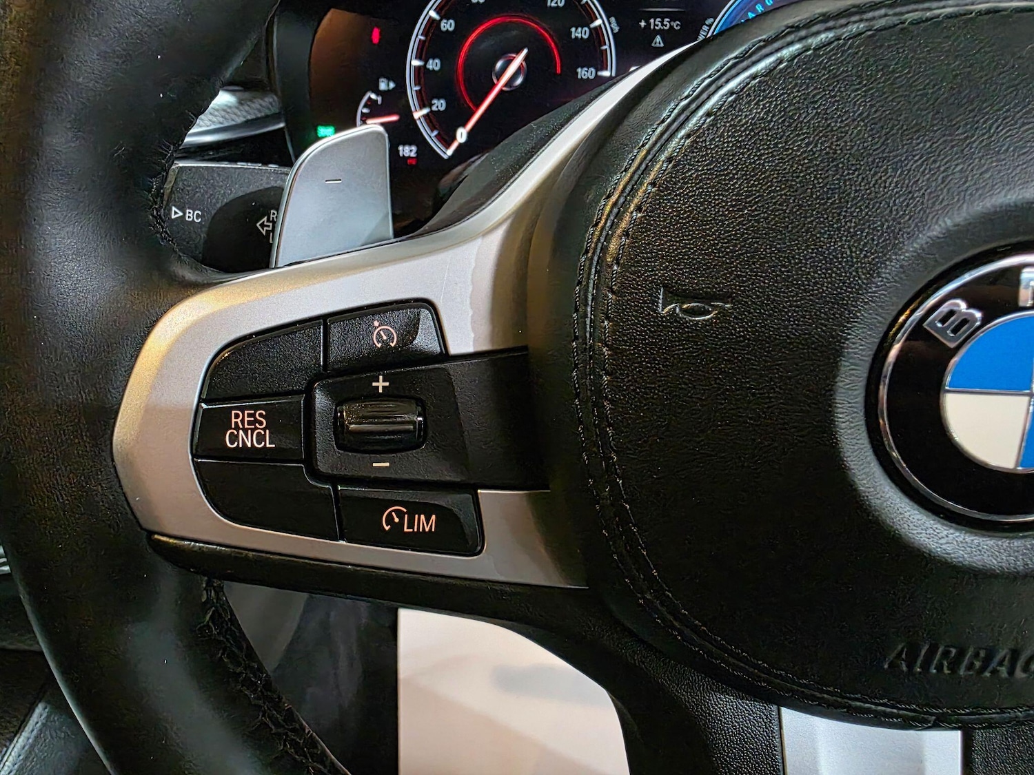 Used BMW 5 Series 2018 for sale - 76498610: Photo 21