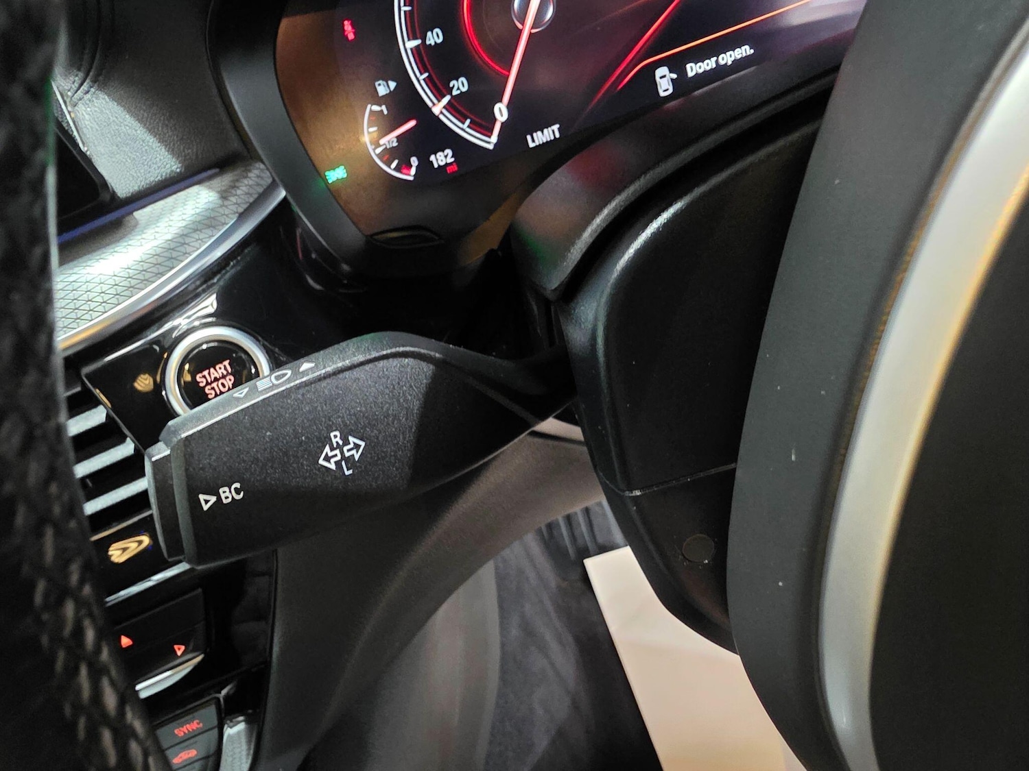 Used BMW 5 Series 2018 for sale - 76498610: Photo 23