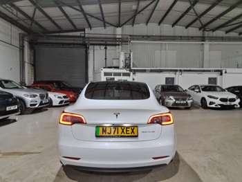 Used Tesla Model 3 2021 for sale - 73349000: Photo