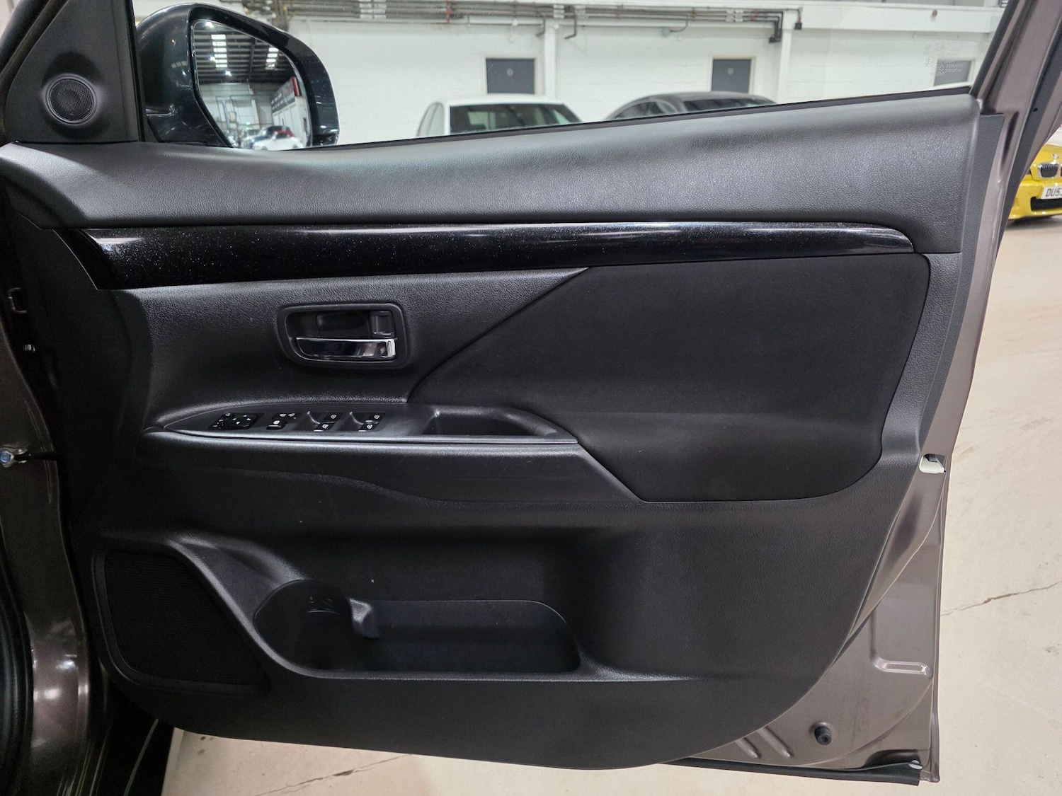 Used Mitsubishi Outlander 2021 for sale - 76295744: Photo 11