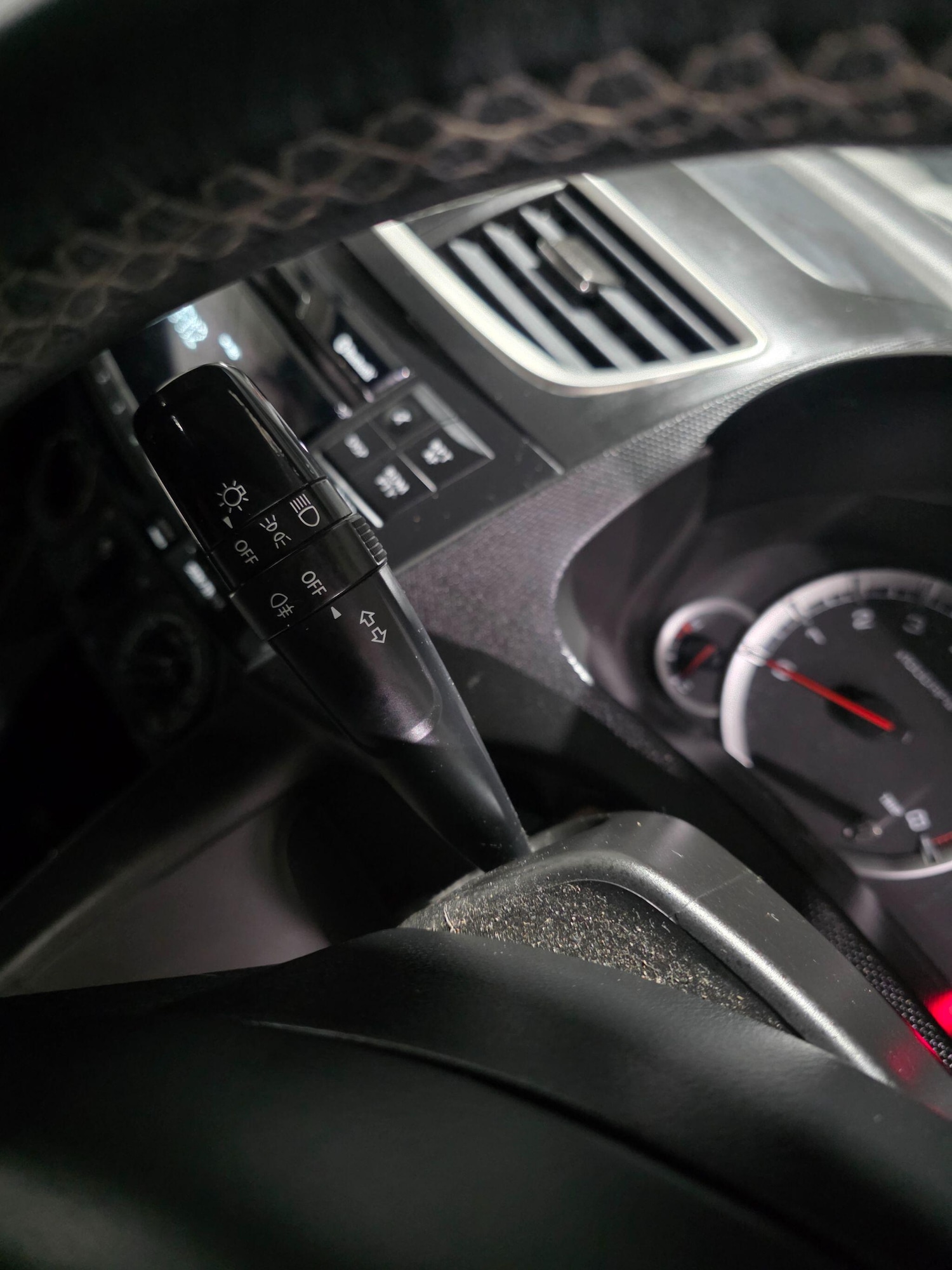 Used Suzuki Swift 2014 for sale - 76752888: Photo 14