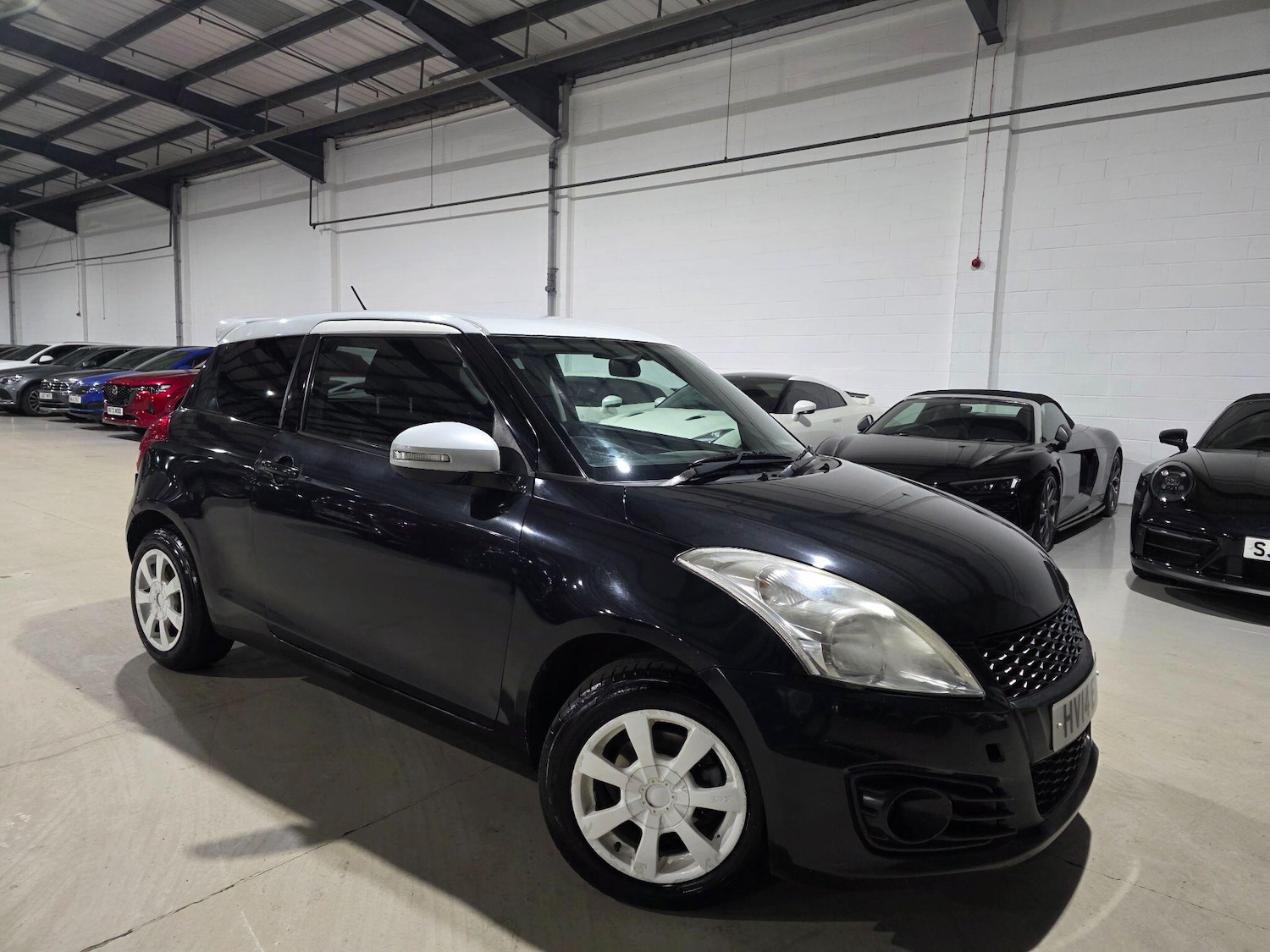 Used Suzuki Swift 2014 for sale - 76752888: Photo 3