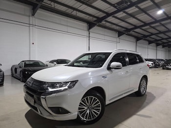 2020 (69) - 2.4h TwinMotor 13.8kWh Dynamic CVT 4WD Euro 6 (s/s) 5dr