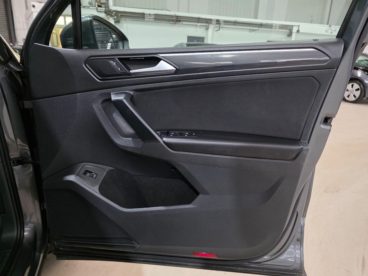 Used Volkswagen Tiguan 2019 for sale - 77646273: Photo 15