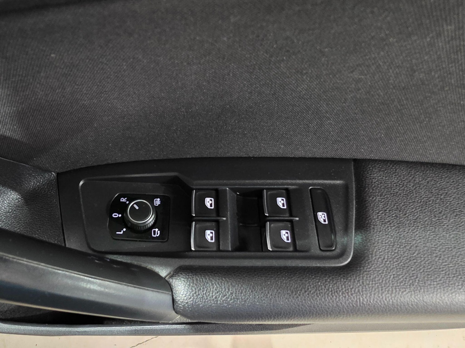 Used Volkswagen Tiguan 2019 for sale - 77646273: Photo 16