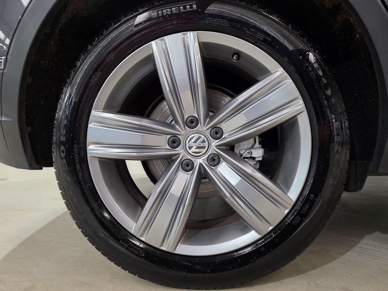 Used Volkswagen Tiguan 2019 for sale - 77646273: Photo 34