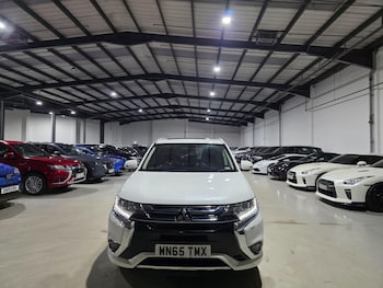 Used Mitsubishi Outlander 2015 for sale - 76886752: Photo