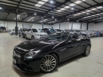 Used Mercedes-Benz SLC 2017 for sale - 76992841: Photo