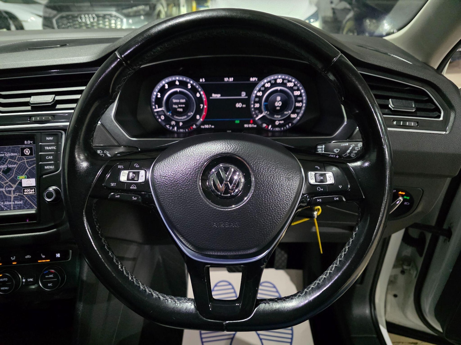 Used Volkswagen Tiguan 2017 for sale - 77216255: Photo 18