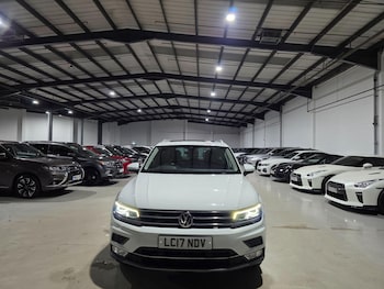 Used Volkswagen Tiguan 2017 for sale - 77216255: Photo