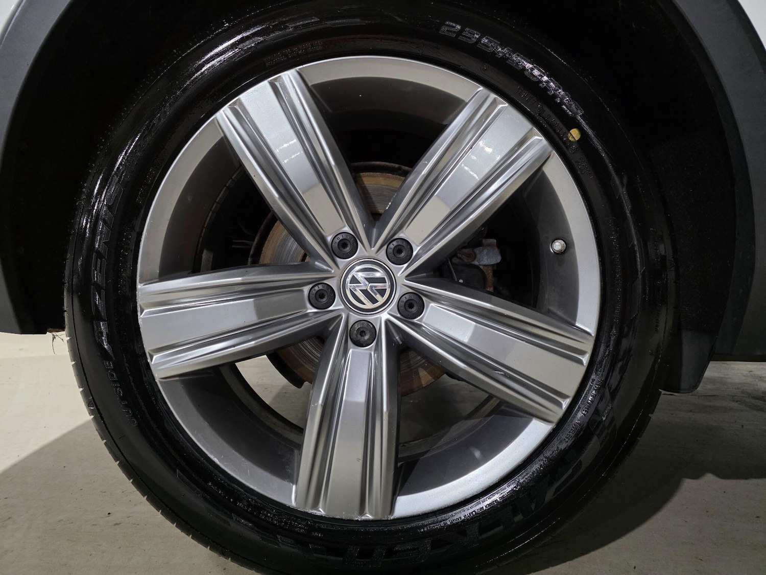 Used Volkswagen Tiguan 2017 for sale - 77216255: Photo 32