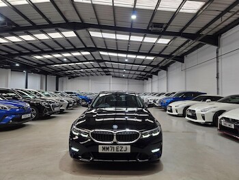 Used BMW 3 Series 2022 for sale - 78601947: Photo