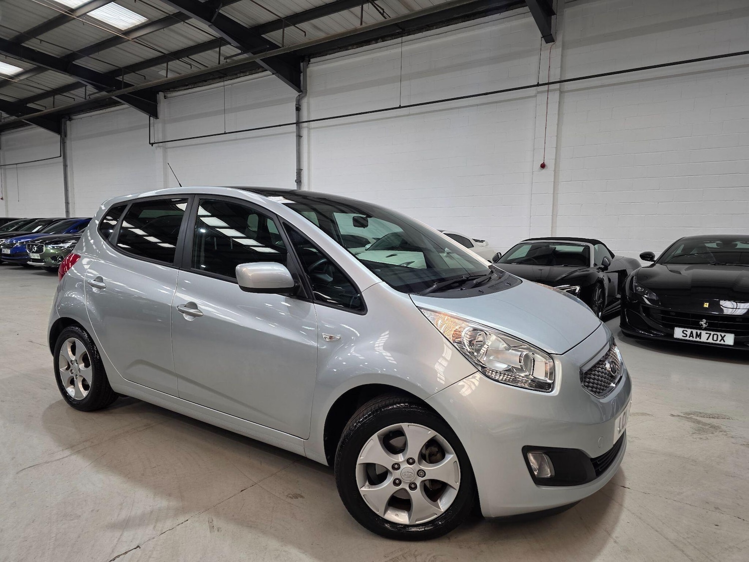 Used Kia Venga 2011 for sale - 76251308: Photo 3