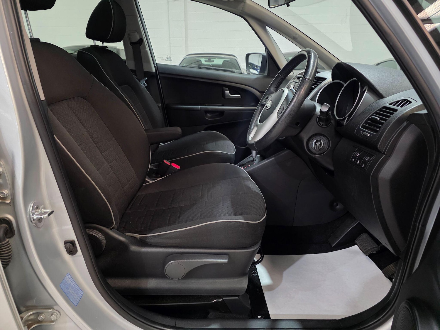 Used Kia Venga 2011 for sale - 76251308: Photo 6