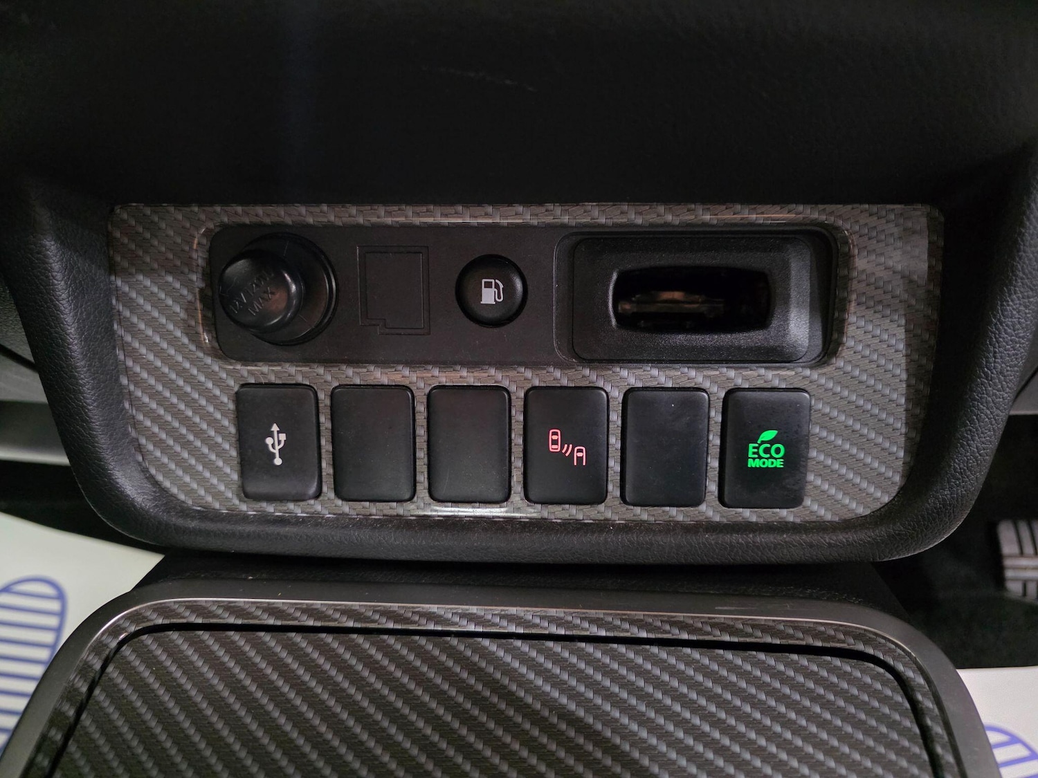 Used Mitsubishi Outlander 2020 for sale - 75978437: Photo 11