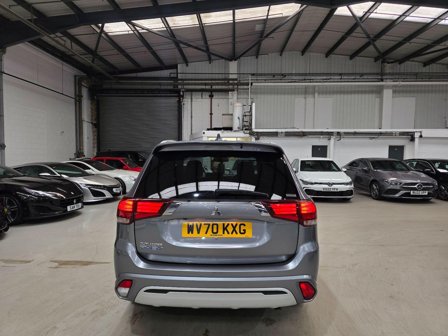 Used Mitsubishi Outlander 2020 for sale - 75978437: Photo 4