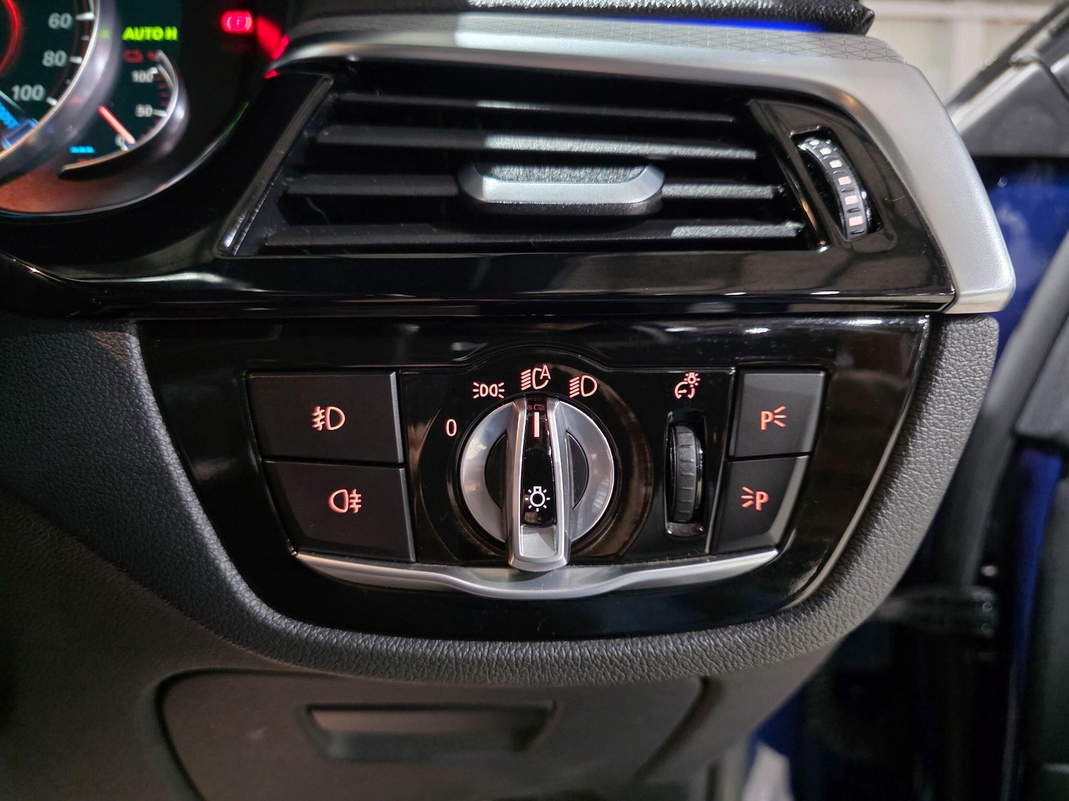 Used BMW 5 Series 2017 for sale - 77202695: Photo 18