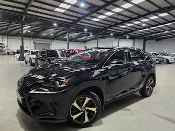 Lexus - NX