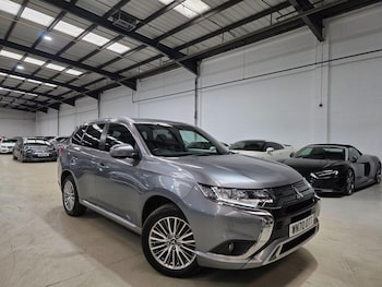 Used Mitsubishi Outlander 2020 for sale - 77940429: Photo