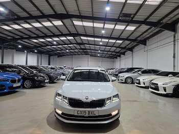 Used Skoda Octavia 2019 for sale - 77839766: Photo