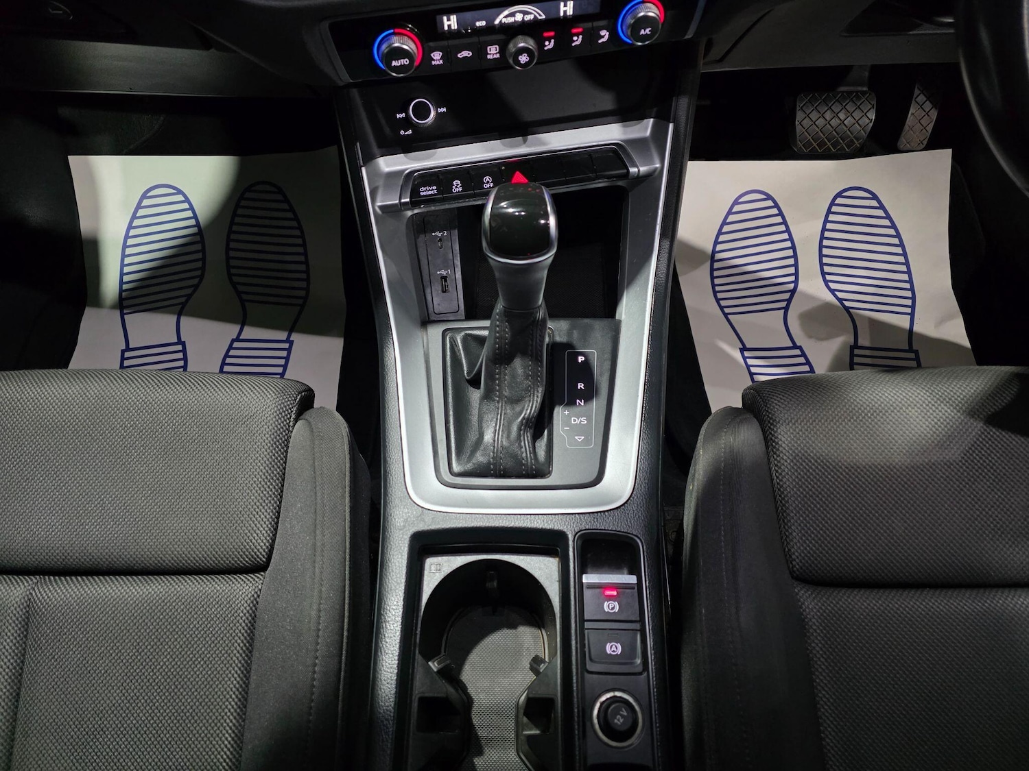 Used Audi Q3 for sale - 77808389: Photo 10