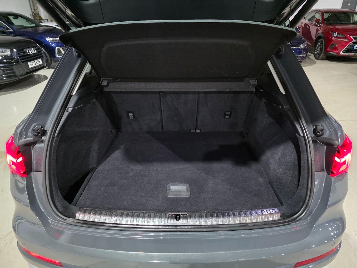 Used Audi Q3 for sale - 77808389: Photo 29