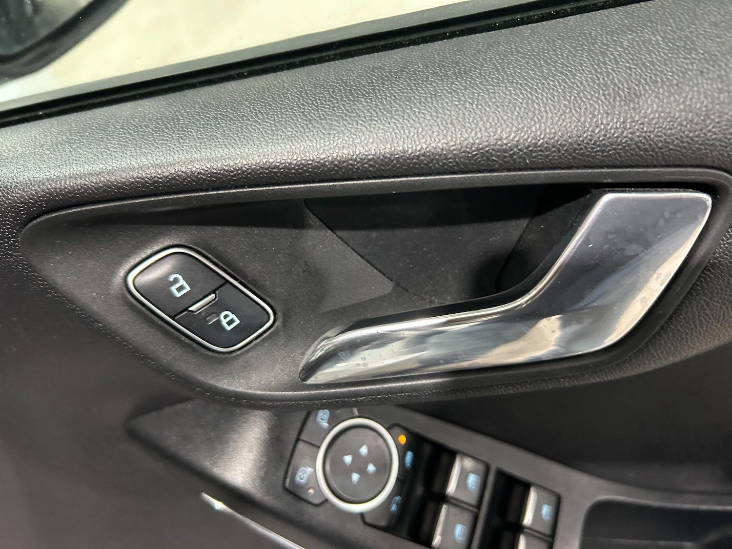 Used Ford Fiesta 2019 for sale - 75915894: Photo 29