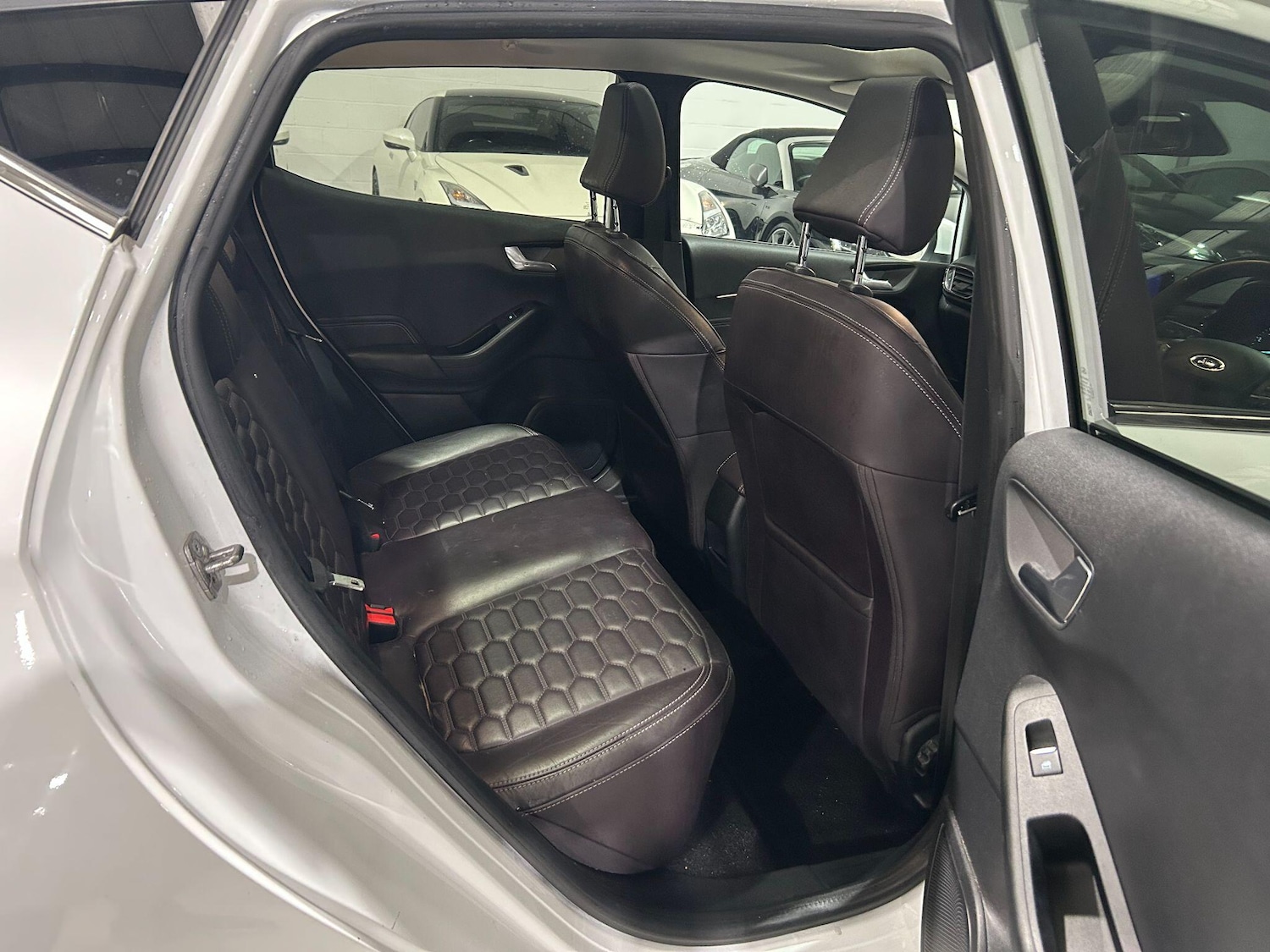 Used Ford Fiesta 2019 for sale - 75915894: Photo 30