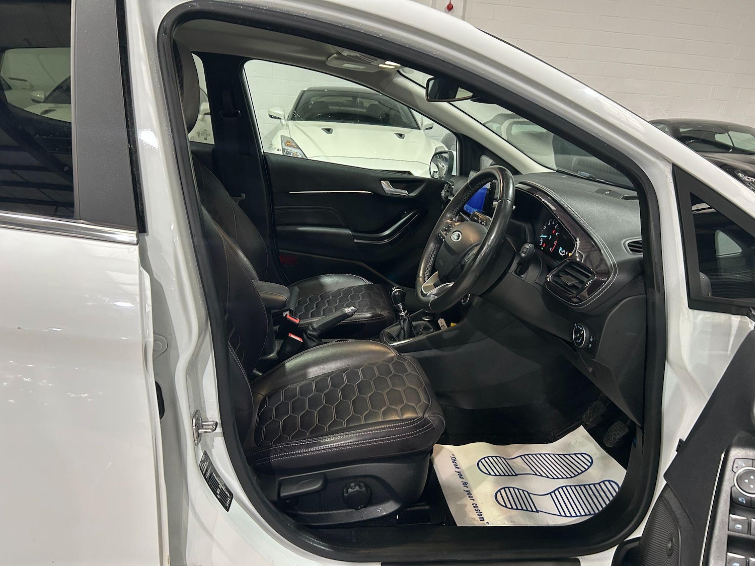 Used Ford Fiesta 2019 for sale - 75915894: Photo 31