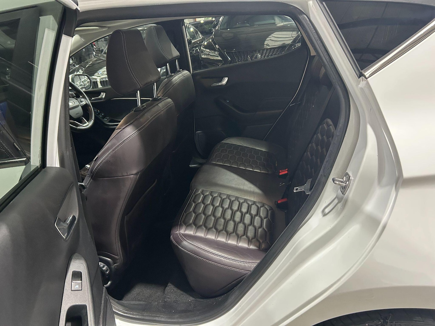 Used Ford Fiesta 2019 for sale - 75915894: Photo 33