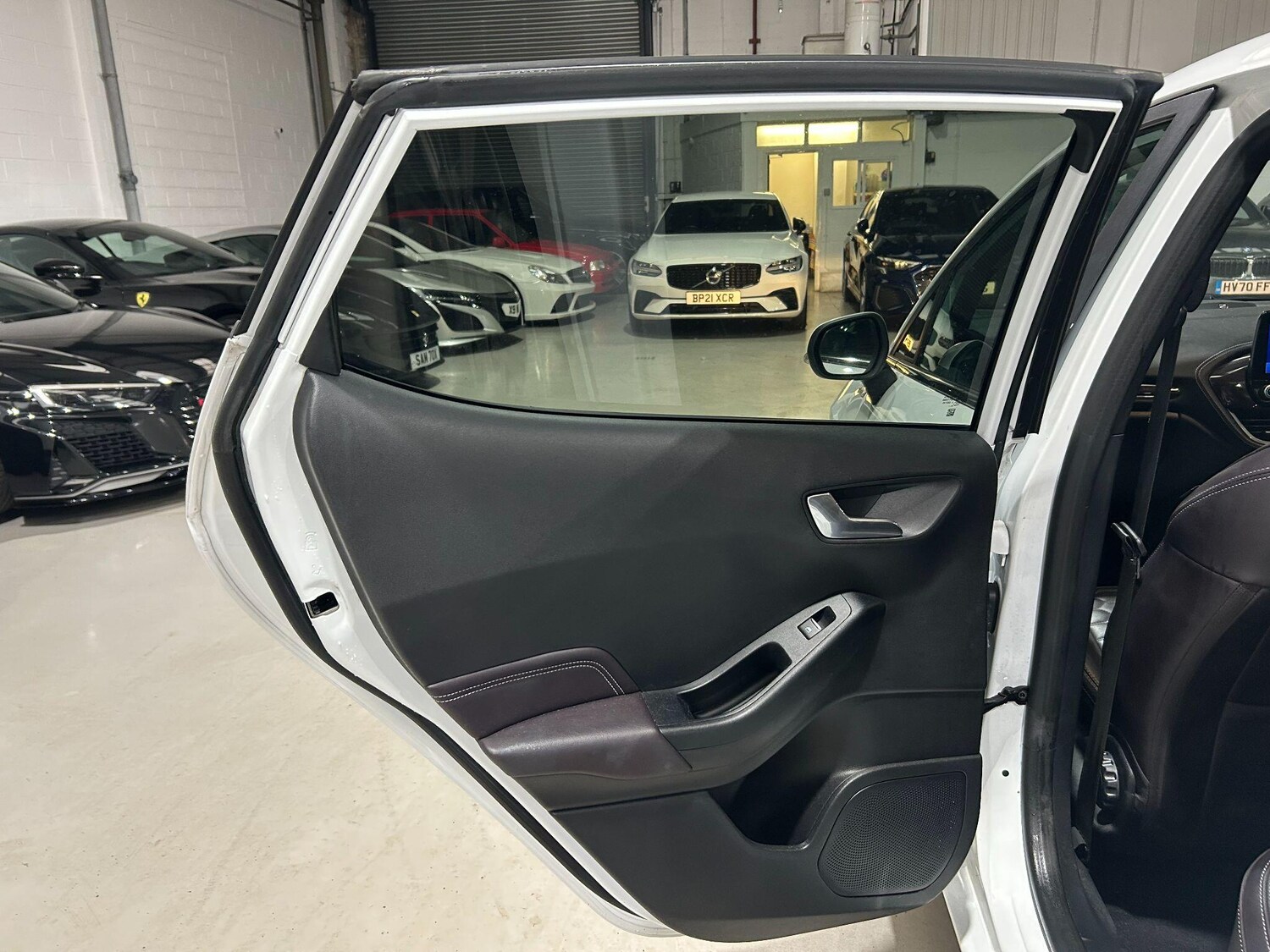 Used Ford Fiesta 2019 for sale - 75915894: Photo 36