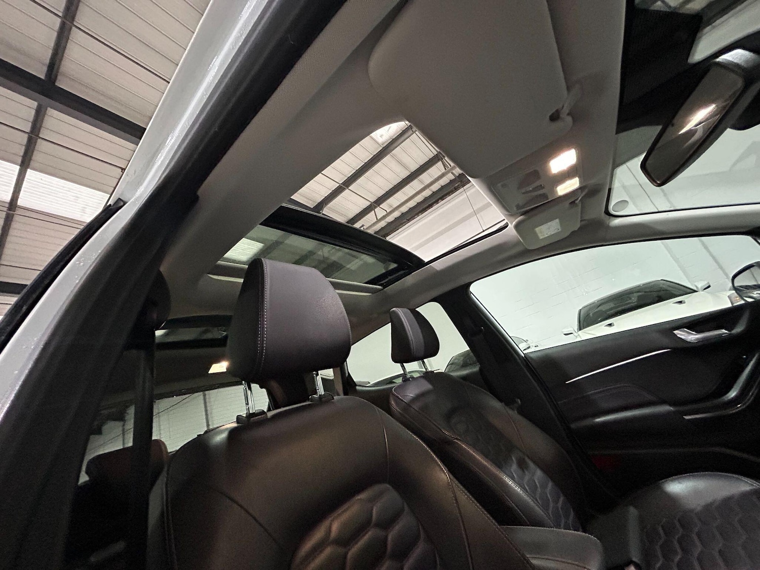 Used Ford Fiesta 2019 for sale - 75915894: Photo 5